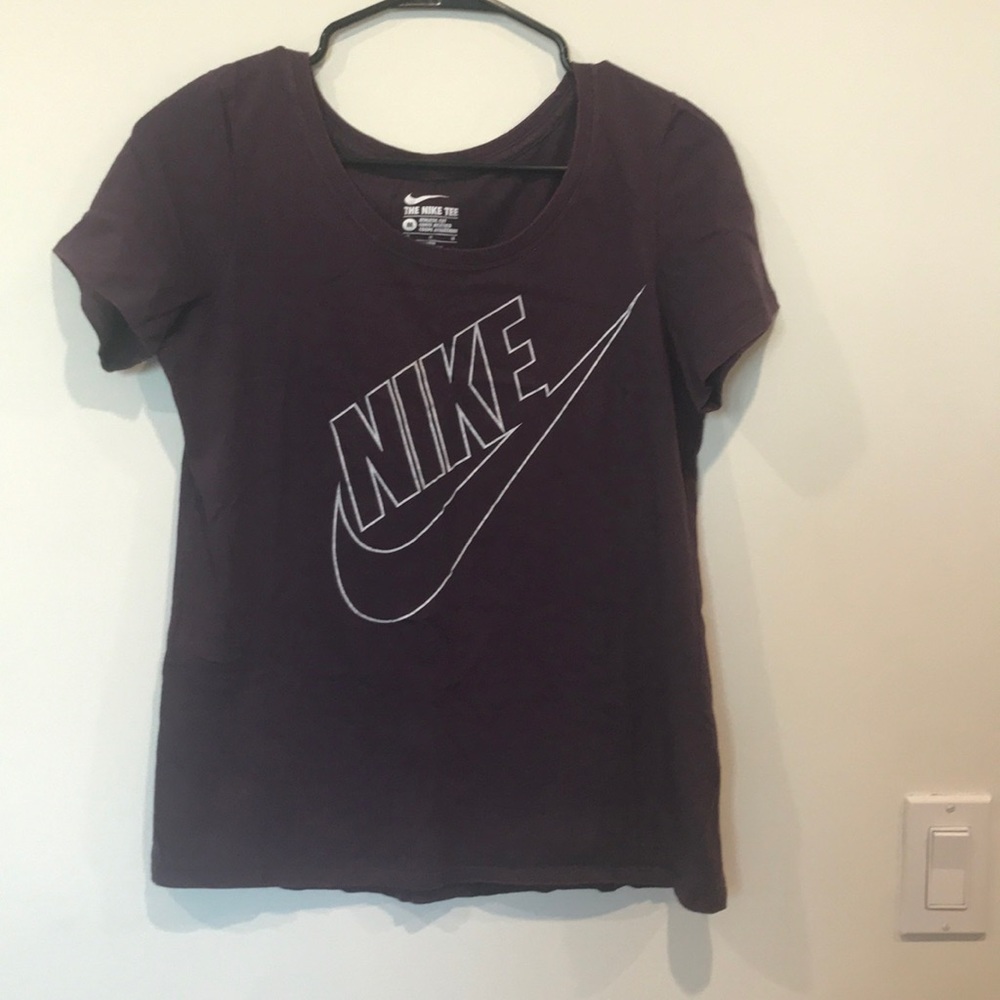Nike athletic cut purple tee